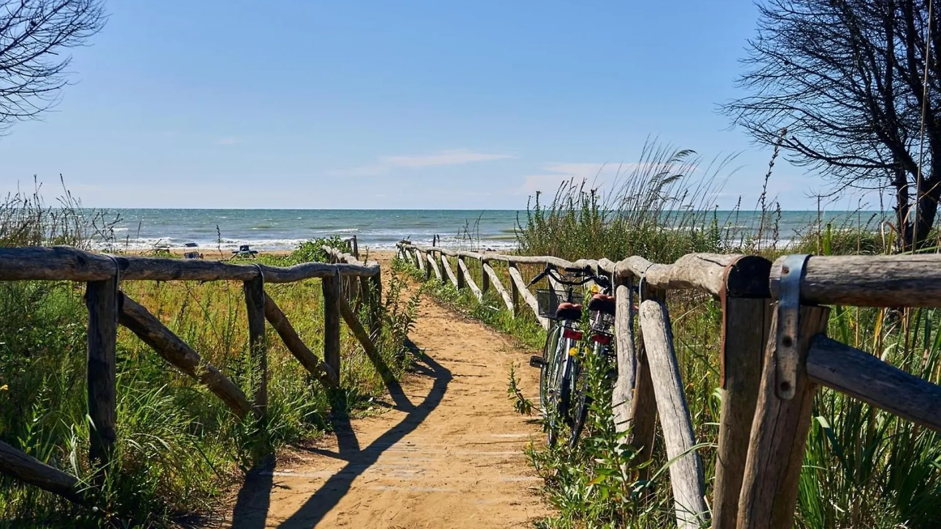 Bright Apartment With Ac 350M Far The Sea Bibione Włochy